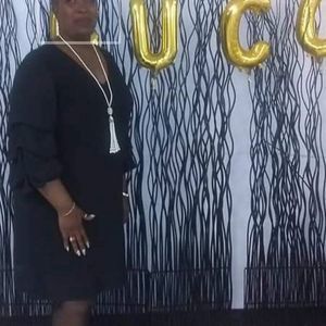 Meet your Posher, Sandra